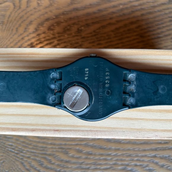 Vintage SWATCH AG 1989 Petrodollar Watch - Picture 14 of 15